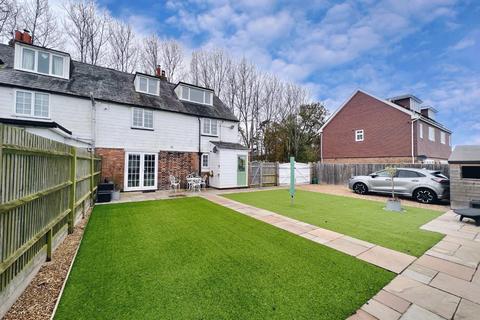 4 bedroom end of terrace house for sale, TENTERDEN