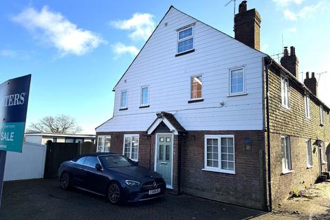 4 bedroom end of terrace house for sale, TENTERDEN