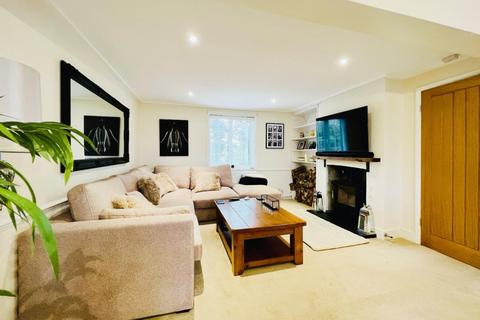 4 bedroom end of terrace house for sale, TENTERDEN