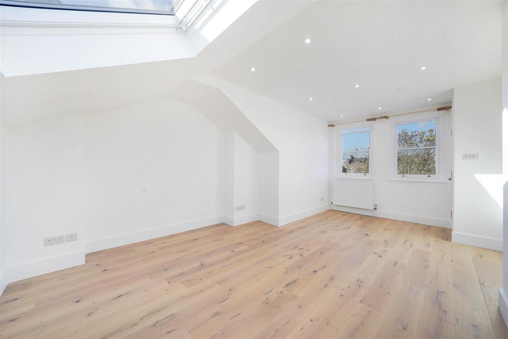 Second floor double bedroom