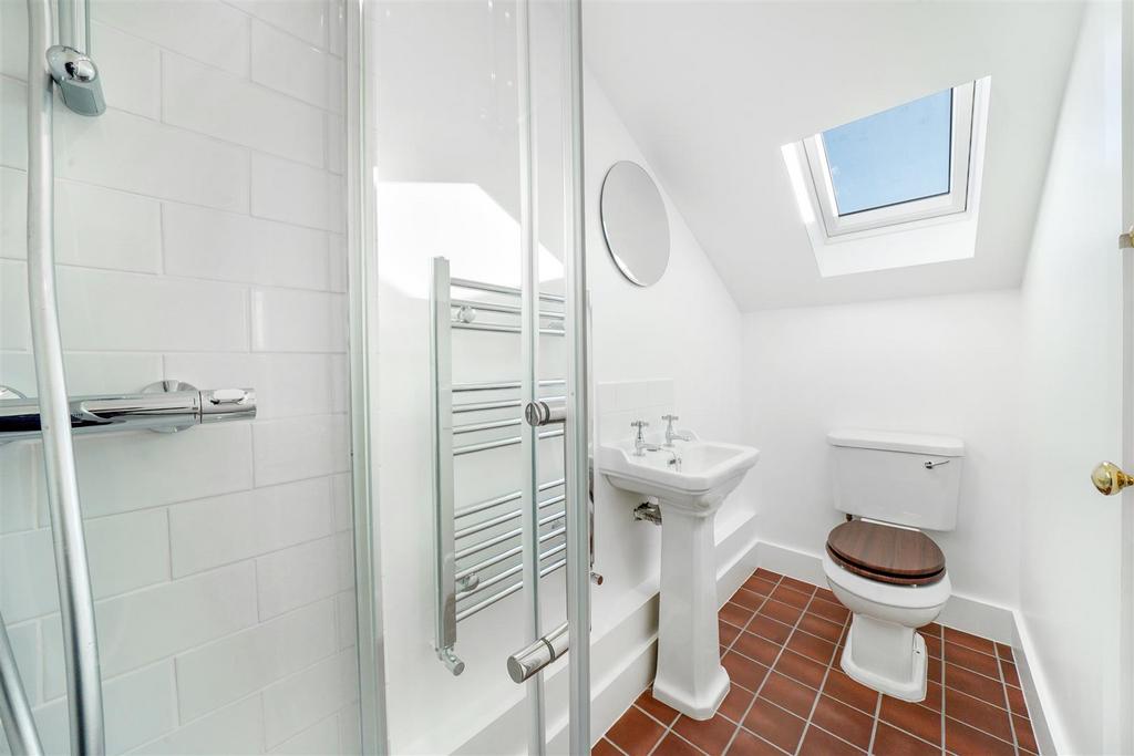 En suite shower room