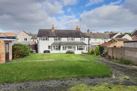 3 bedroom end of terrace house for sale, Moorfield Place, Loughborough LE12