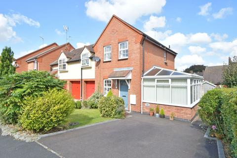 2 bedroom property to rent, Perle Brook, Eccleshall, ST21