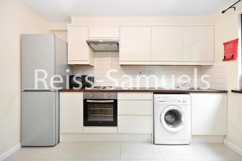 4 bedroom terraced house to rent, Oxley Close, London SE1