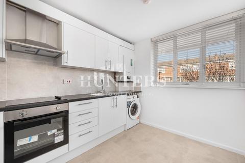 3 bedroom flat to rent, Redmans Road, London, E1