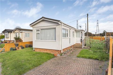 2 bedroom park home for sale, New Site, Addlestone KT15