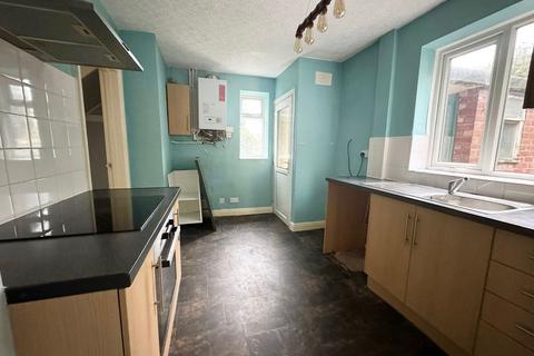 3 bedroom semi-detached house to rent, Burran Road, Manchester, M22