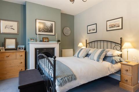 37 Ford Valley, Dartmouth, TQ6 9ED