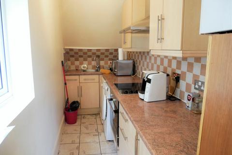 1 bedroom in a house share to rent, Ranelagh Road, Southall UB1