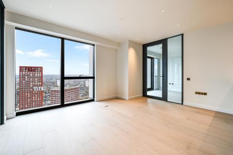 2 bedroom flat to rent, River Park Tower, Nine Elms Lane, London, SW8