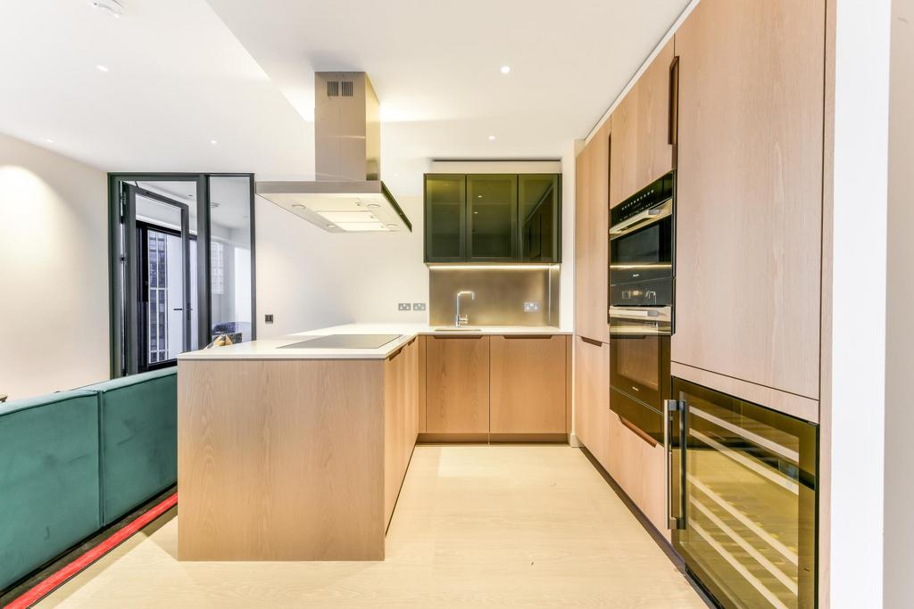 Apartment in London - More