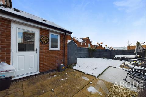 5 Sampson Avenue, Bramshall, Uttoxeter, ST14 5FG