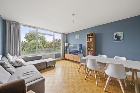 2 bedroom apartment for sale, Keswick Road, London SW15