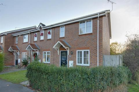 2 bedroom end of terrace house for sale, Dearne Court, Brough