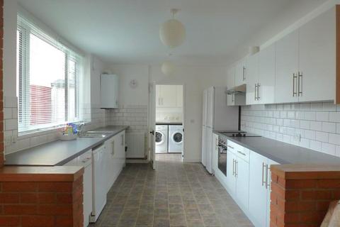 7 bedroom end of terrace house to rent, Filton Avenue, Horfield