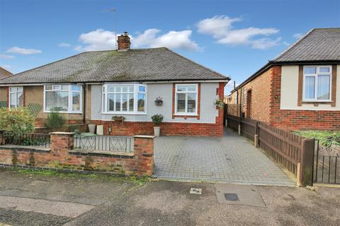 2 bedroom semi-detached bungalow for sale, Rose Avenue, Rushden NN10