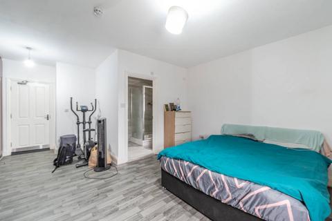 1 bedroom flat to rent, Lyncroft Avenue, Pinner, HA5