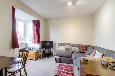 2 bedroom maisonette for sale, Kemsley Cr, Milton Keynes MK10