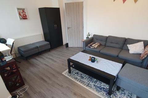 7 bedroom terraced house to rent, 32 Kings Road (As a 7 Bed)