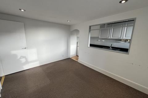 1 bedroom flat to rent, The Terrace, Torquay TQ1