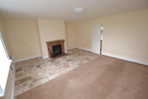 2 bedroom semi-detached house to rent, Erpingham, Norfolk