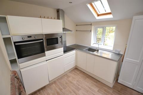 2 bedroom semi-detached house to rent, Erpingham, Norfolk