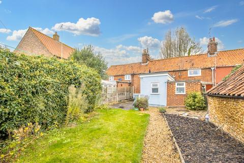 2 bedroom cottage for sale, Pleasant Place, Heacham