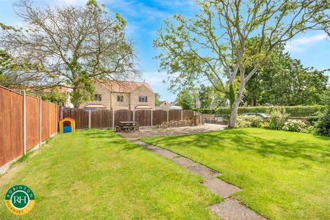 4 bedroom detached house for sale, Sandall House. Dadsley Road, Tickhill.