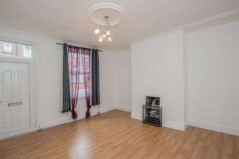 2 bedroom terraced house to rent, Mitford Place, Armley, Leeds