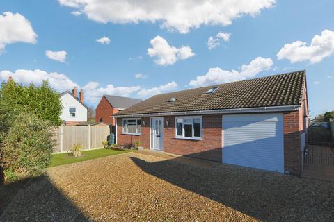 2 bedroom detached bungalow for sale, Essex Way, Bourne, PE10