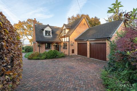 4 bedroom detached house for sale, High Cross Lane, Clutton, Chester, Cheshire, CH3