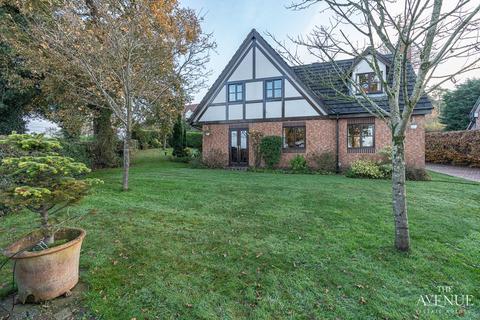 4 bedroom detached house for sale, Oak Tree Cottage, High Cross Lane, Clutton, Chester, Cheshire, CH3 9FB