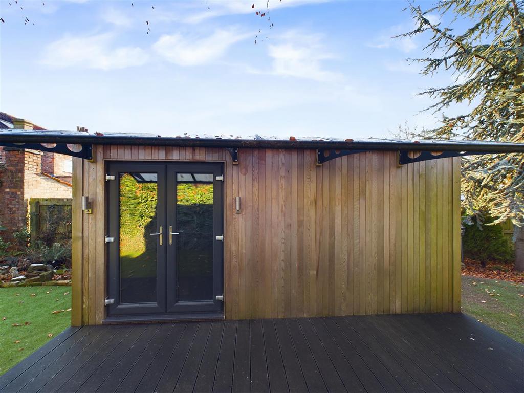 Sound proofed outbuilding