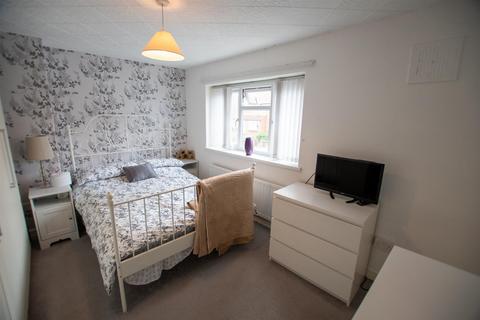 2 bedroom terraced house to rent, Renfrew Road, Redhouse, Sunderland