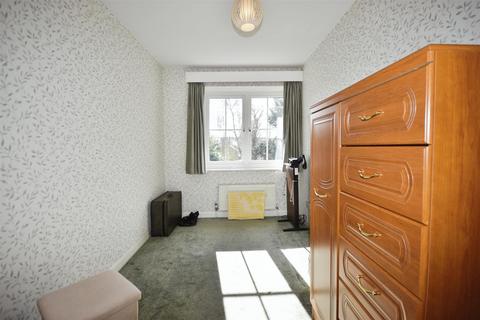 5 Upper Butts, Brentford, TW8 8DA