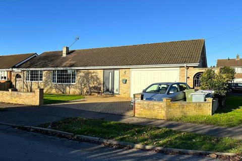 4 bedroom detached bungalow for sale, Kingsway, Bourne PE10