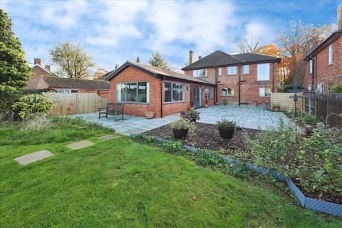 4 bedroom detached house for sale, Lincoln Road, Branston