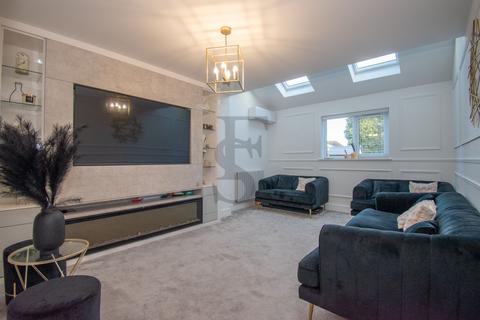 5 bedroom semi-detached house for sale, Rosewood Mews, Evington