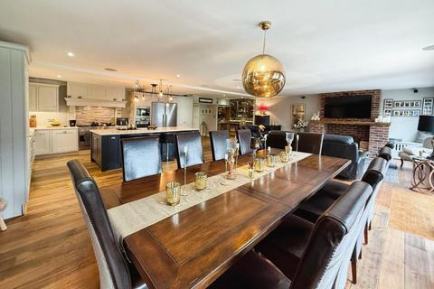 4 bedroom detached house for sale, Lees Road, Bramhall