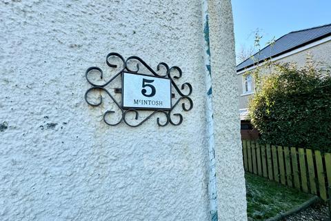 5 Beith Road, Howwood, Johnstone, PA9 1BN