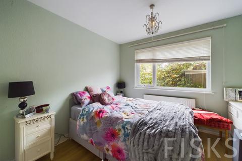 1 bedroom bungalow for sale, Gleneagles, Benfleet, SS7