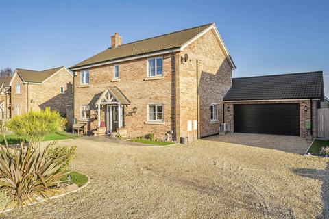 4 bedroom detached house for sale, Fordham Road, Isleham CB7