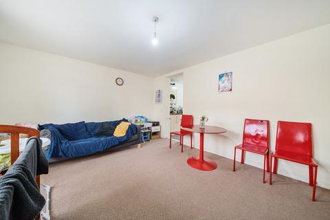 2 bedroom apartment for sale, Markfield Avenue, Manchester, Greater Manchester