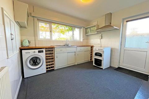 2 bedroom detached bungalow for sale, Valence Road, Peterborough PE2