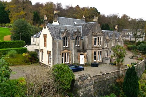 4 bedroom apartment for sale, Shore Road , Shandon, Argyll & Bute , G84 8NR