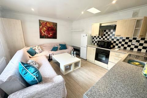 1 bedroom flat to rent, Enfield EN3