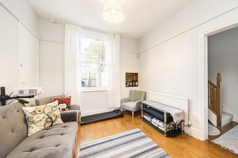 2 bedroom house to rent, Marys Terrace, Twickenham TW1