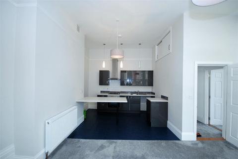 1 bedroom flat to rent, Osborne Road, Southsea