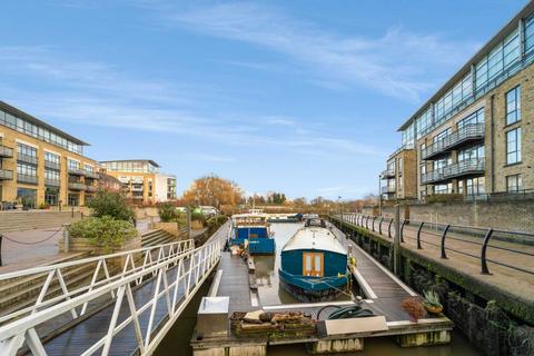 1 bedroom apartment to rent, Point Wharf Lane, Ferry Quays, Brentford