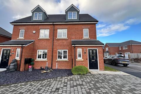 4 bedroom semi-detached house for sale, Herdwick Avenue, Thornton FY5